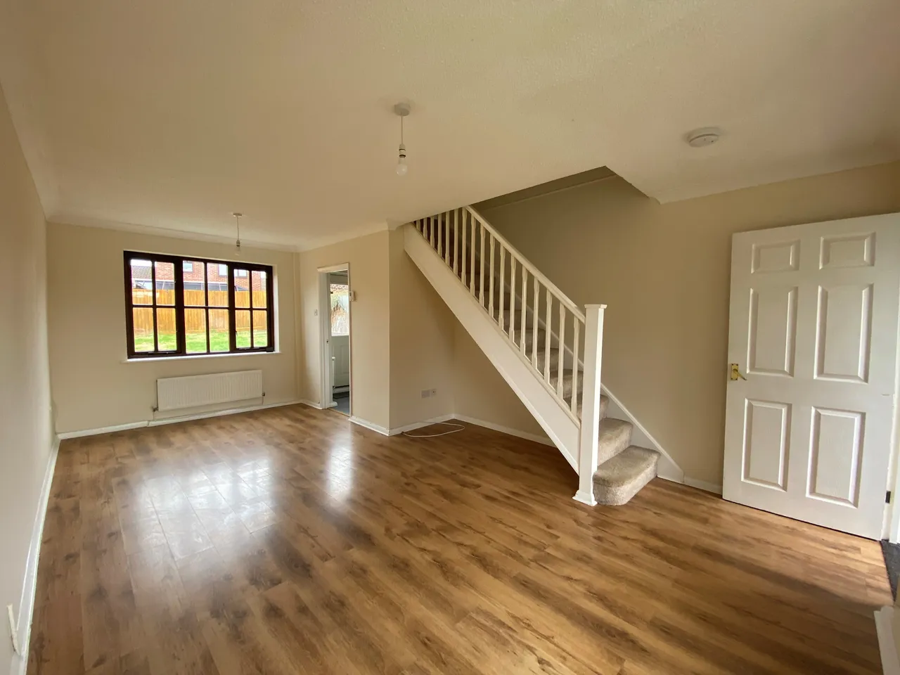 3 bed property to rent — Applegarth Close