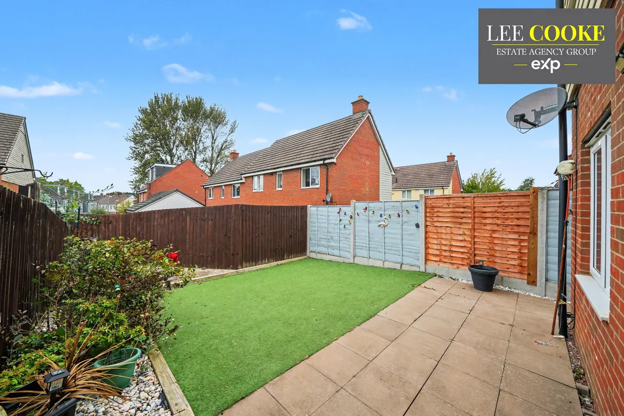 Lime Pit Lane, Cannock, WS11, photo 5