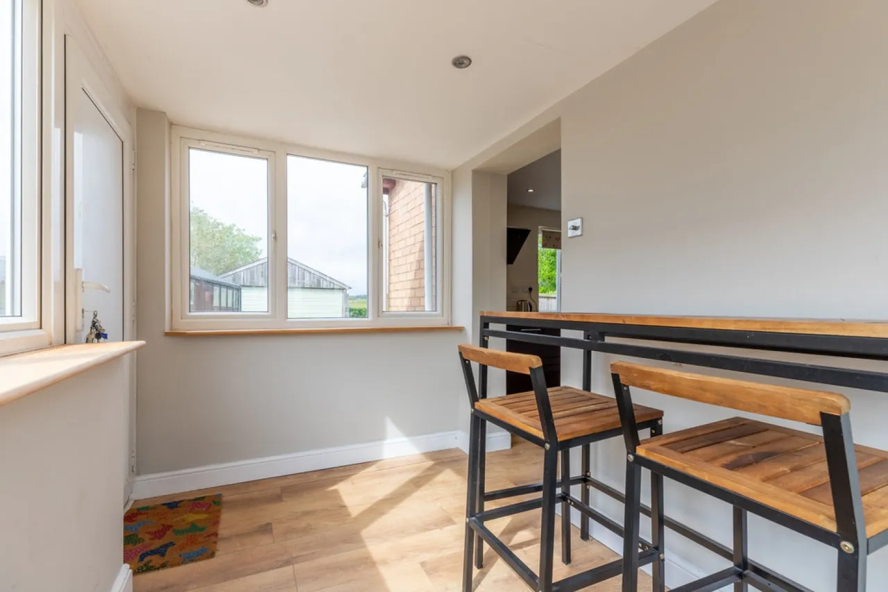 Hondslough Lane, Frodsham, WA6, photo 7