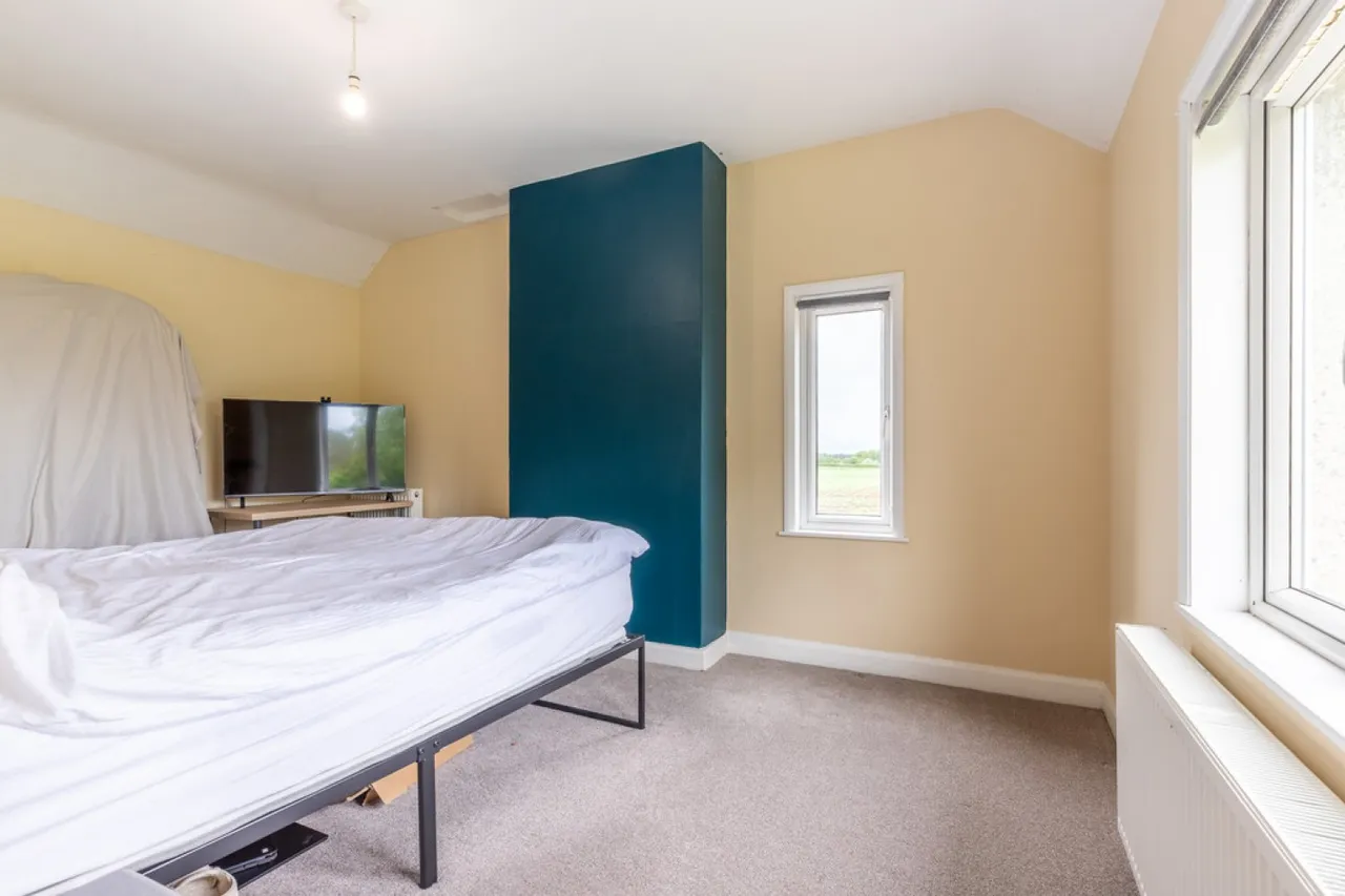 Hondslough Lane, Frodsham, WA6, photo 10