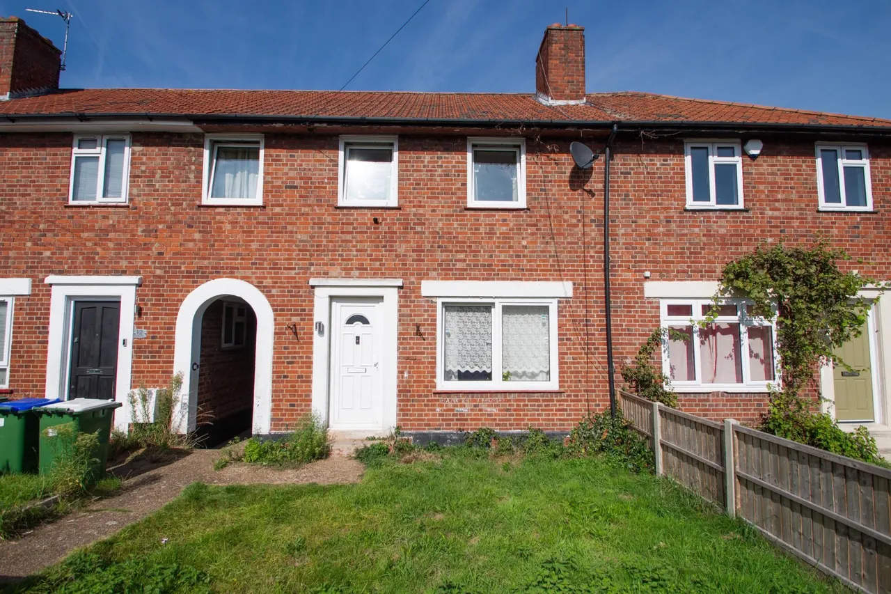3 bed house for sale — Dryden Road, Welling