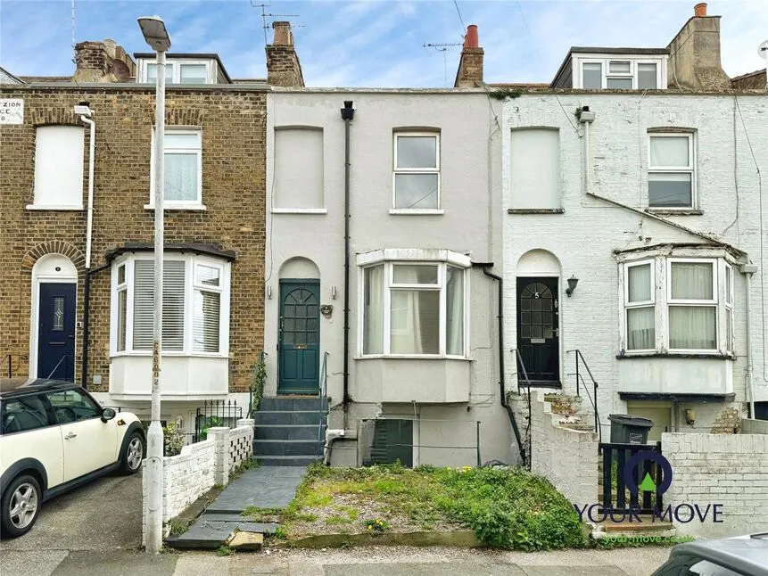 4 bed house for sale — Camden Road, Ramsgate, Kent, CT11