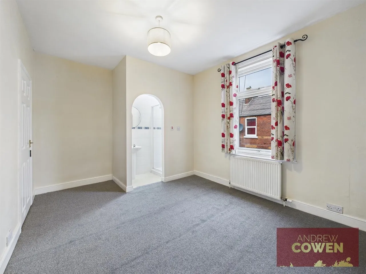 Hibernia Street, Scarborough YO12 7DH, photo 8