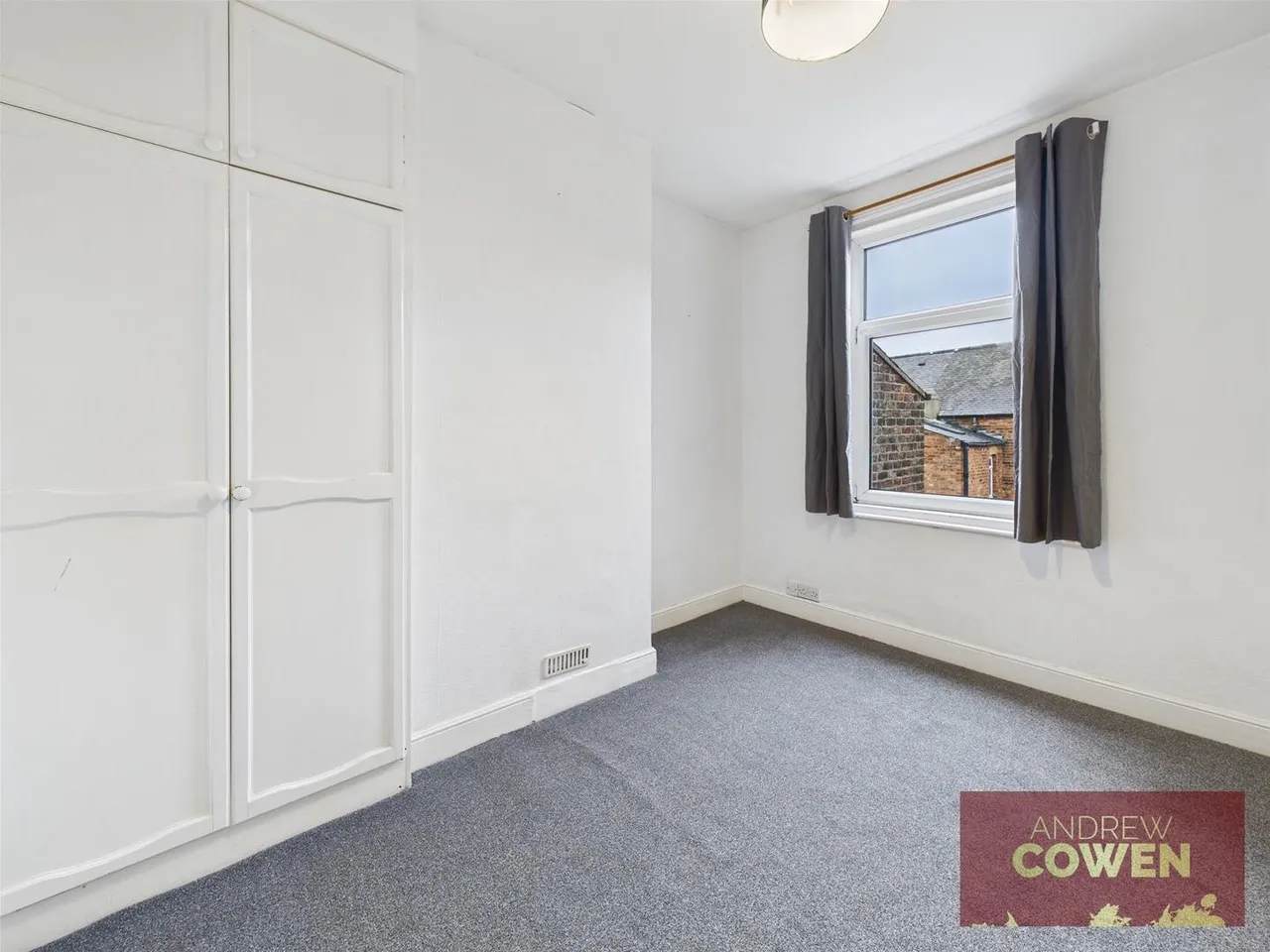 Hibernia Street, Scarborough YO12 7DH, photo 10