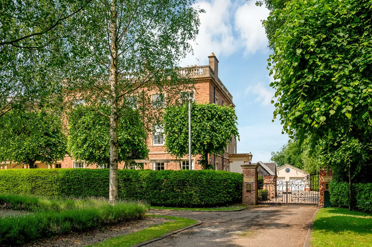 Holgate, Clifton Village, NG11, photo 33