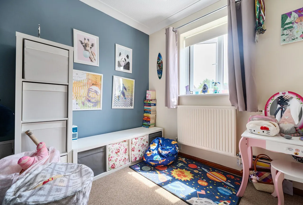 Ellan Hay Road, Gloucestershire, Bradley Stoke, BS32 0HF, photo 9