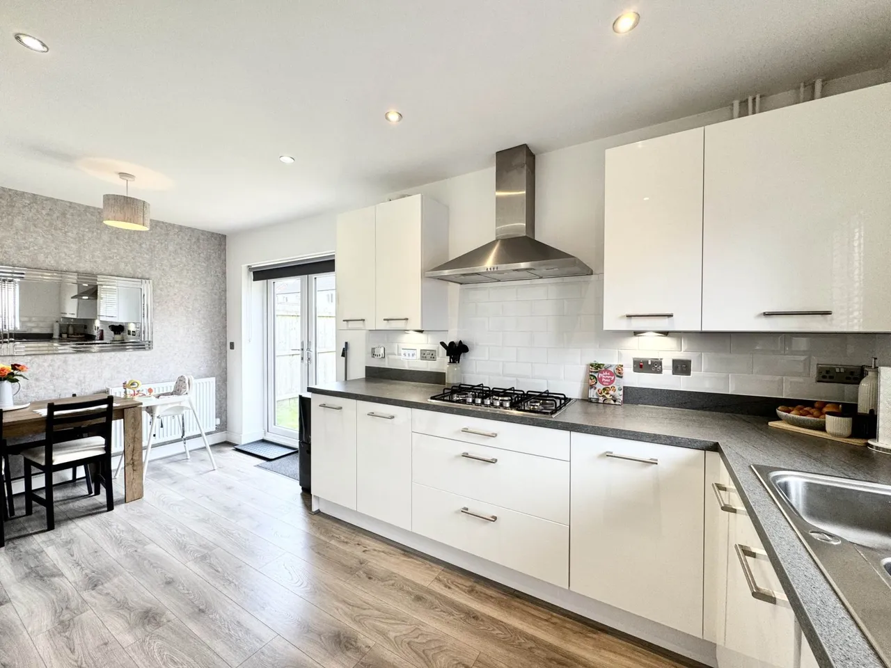 Madeley Drive, St Helens, photo 3