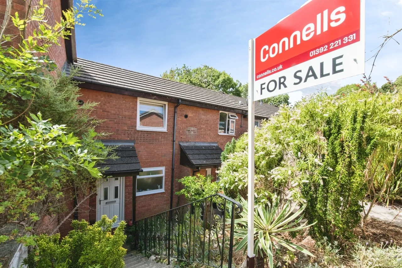 3 bed house for sale — Plassey Close, Exeter