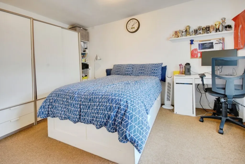 Chester Road, Watford, photo 6