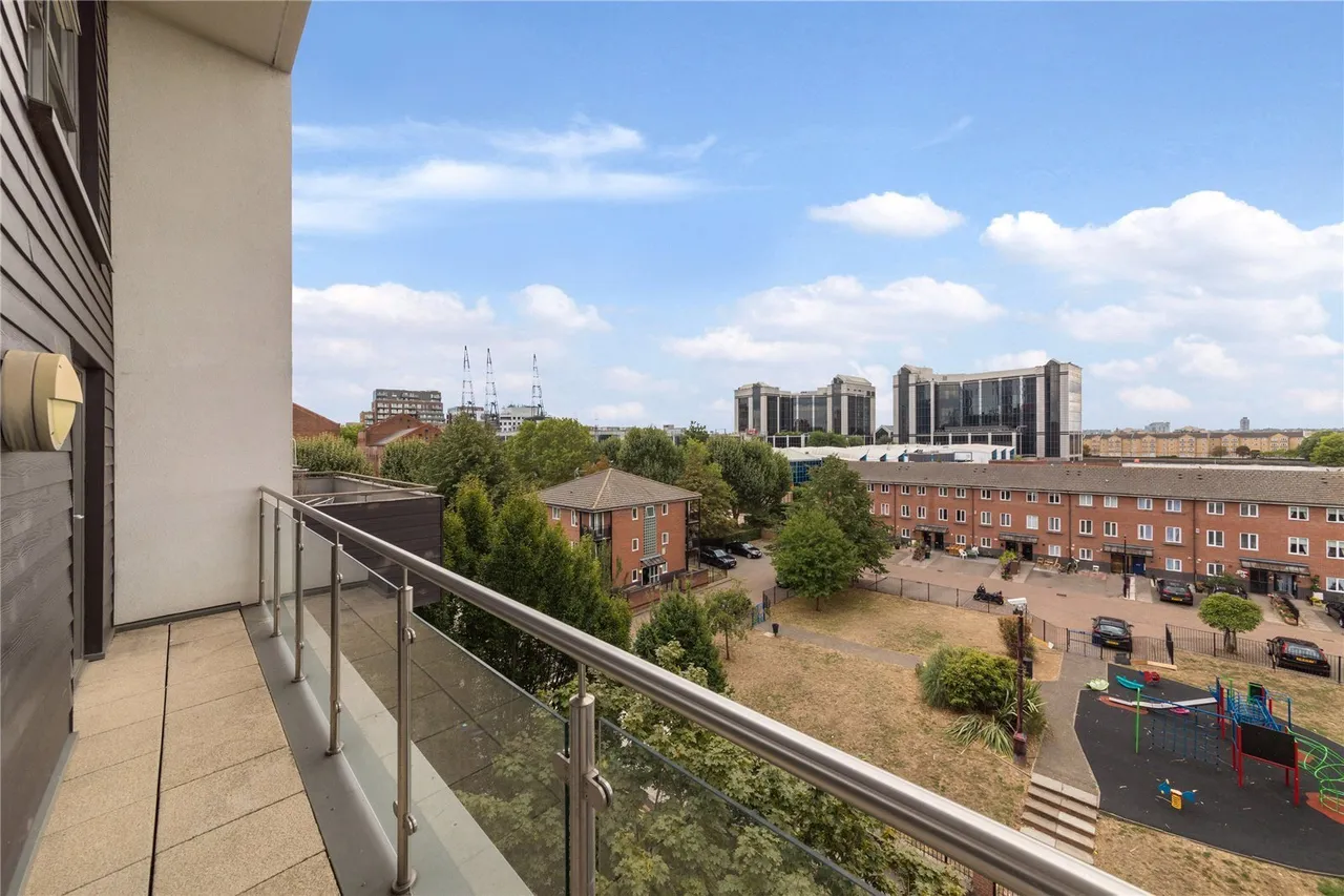 Tiller Road, London, E14, photo 8