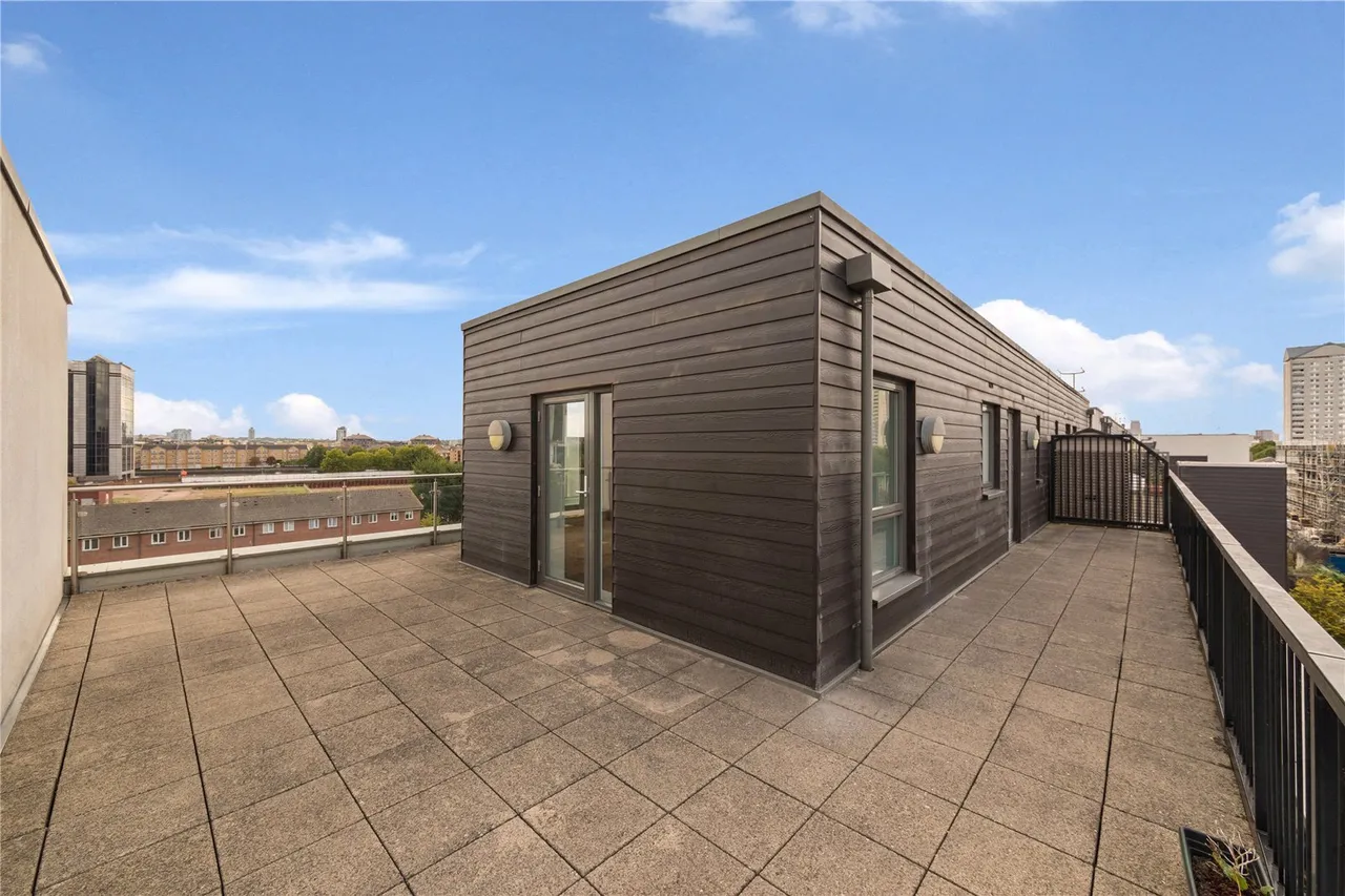 Tiller Road, London, E14, photo 10