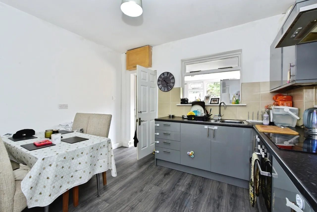 Queen Street, Eckington, S21, photo 6