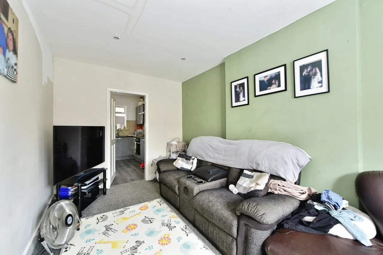 Queen Street, Eckington, S21, photo 8