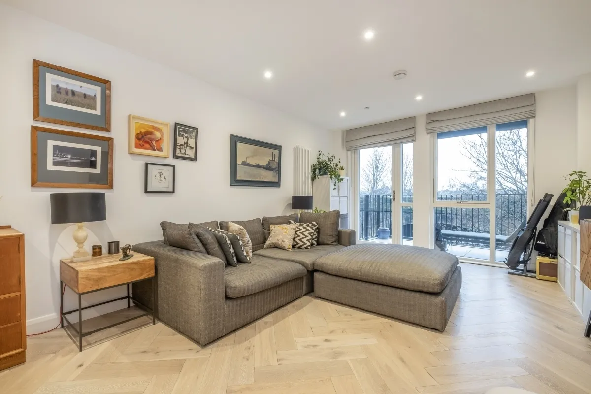 2 bed flat to rent, Garratt Apartments, SW18