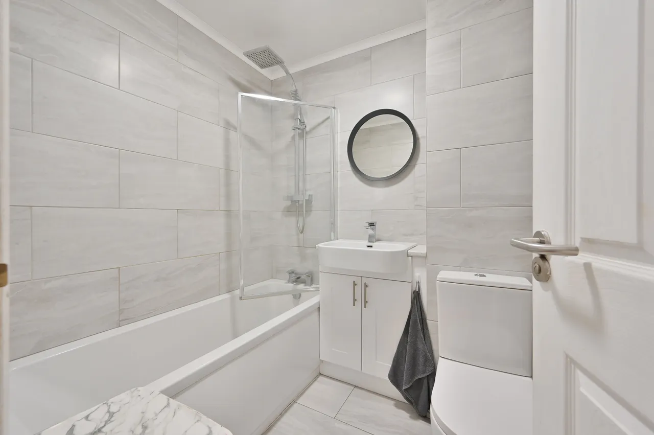 Flat 8, Rydal Court, Watford, photo 6