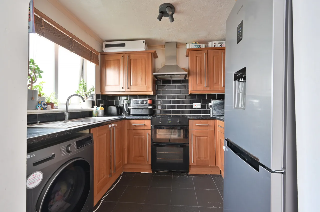Flat 8, Rydal Court, Watford, photo 3