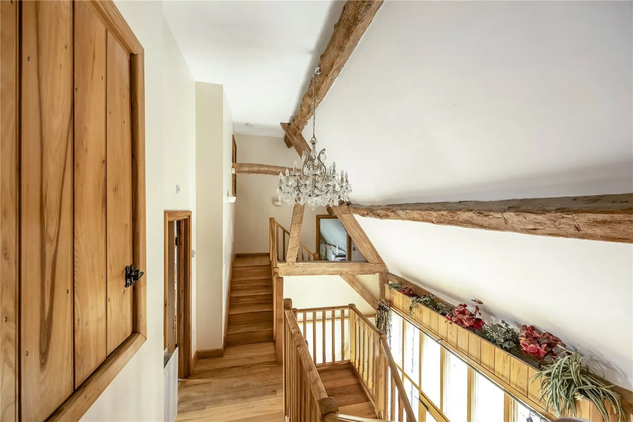 Dean Lane, Stoke Orchard, GL52, photo 15