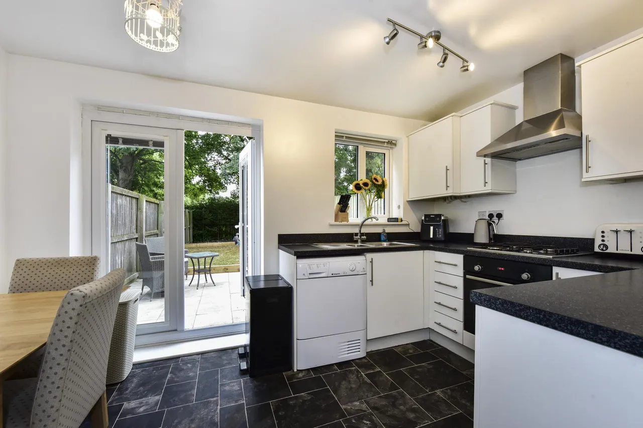 Hughes Way, Wath Upon Dearne, S63, photo 4