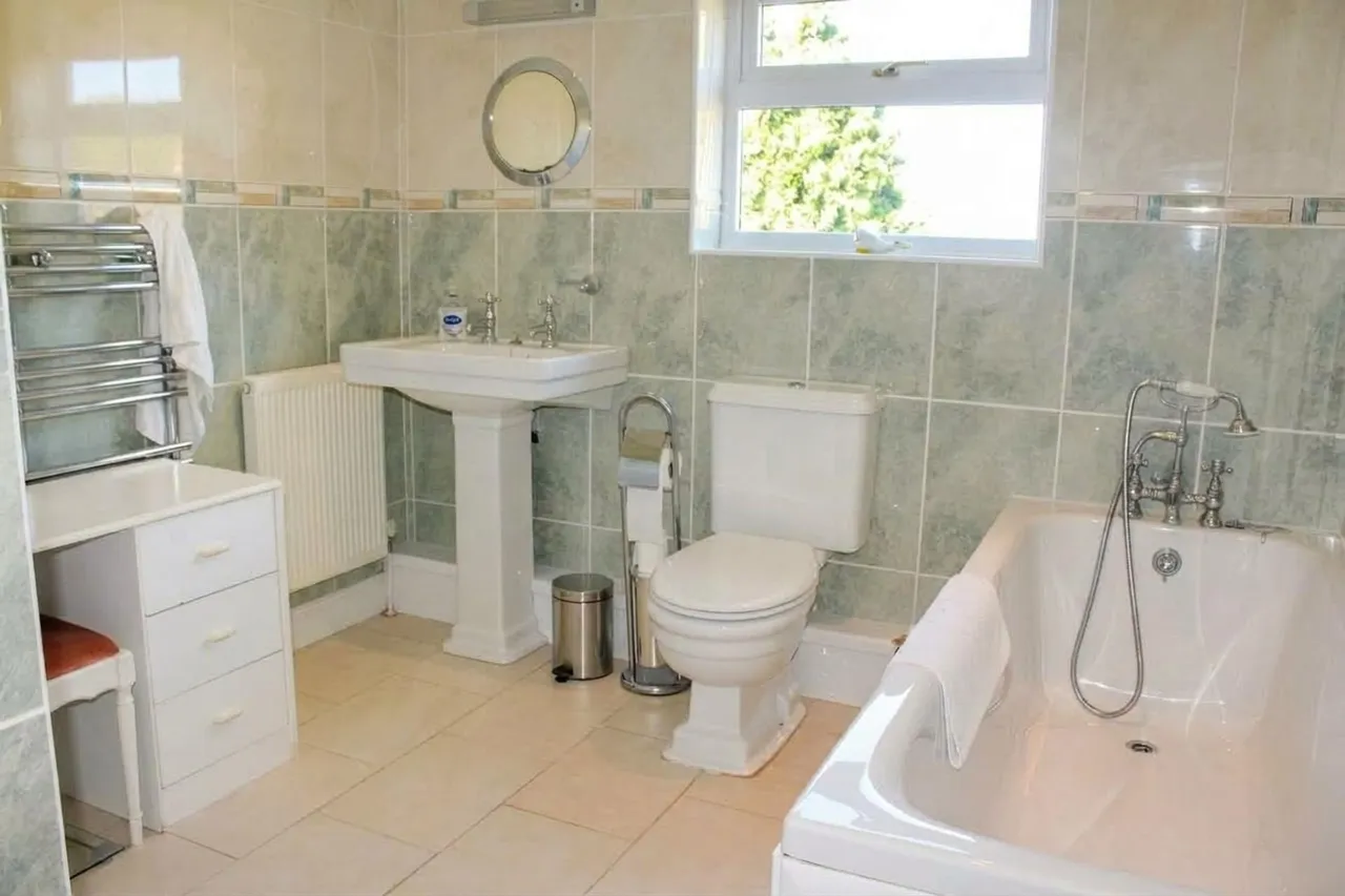 Cherry Holt, Caistor, LN7, photo 14