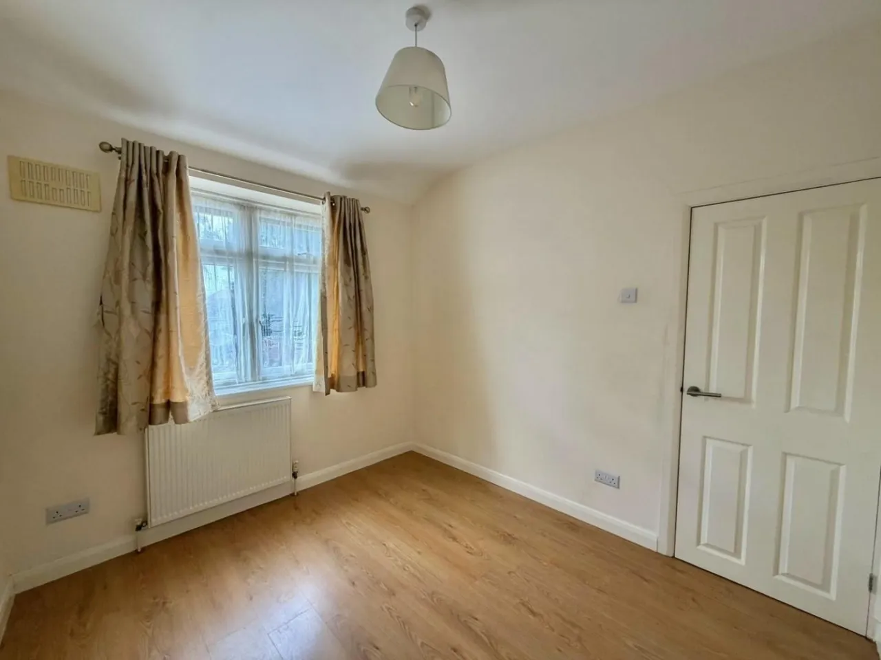 Lansbury Drive, Hayes, UB4, photo 7