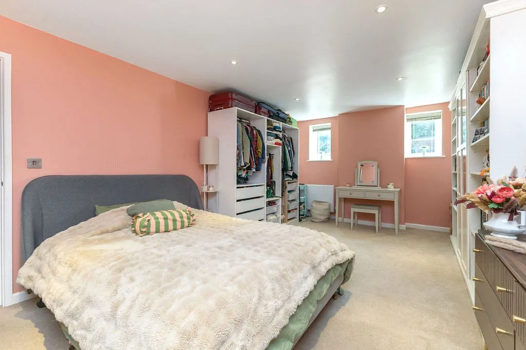 Headley Road, Grayshott, GU26, photo 9