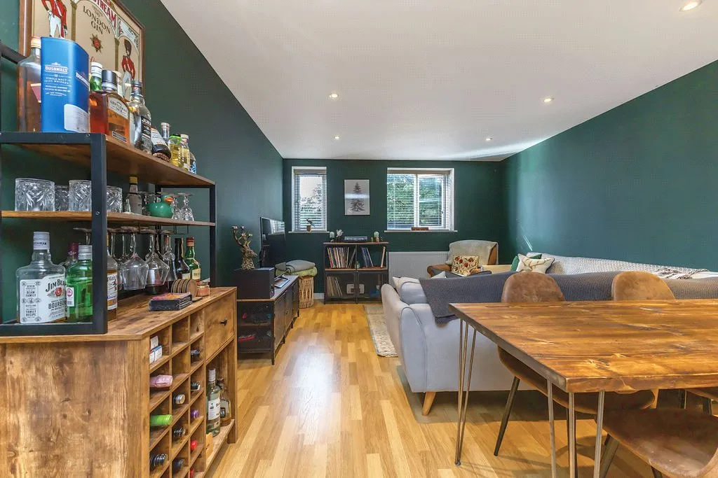 Headley Road, Grayshott, GU26, photo 17