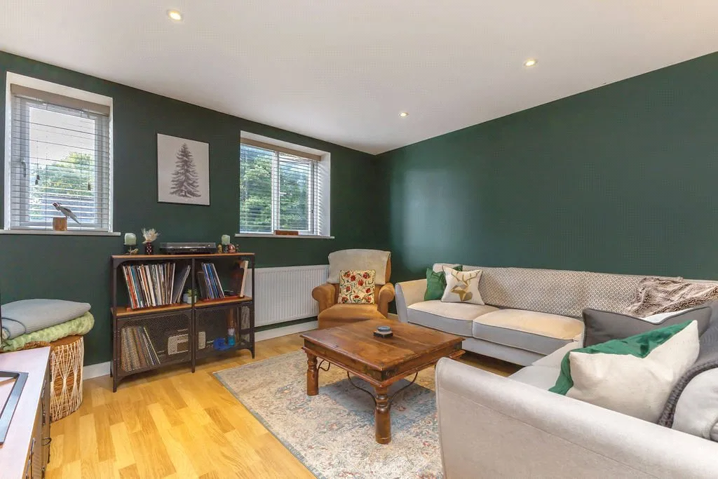Headley Road, Grayshott, GU26, photo 2