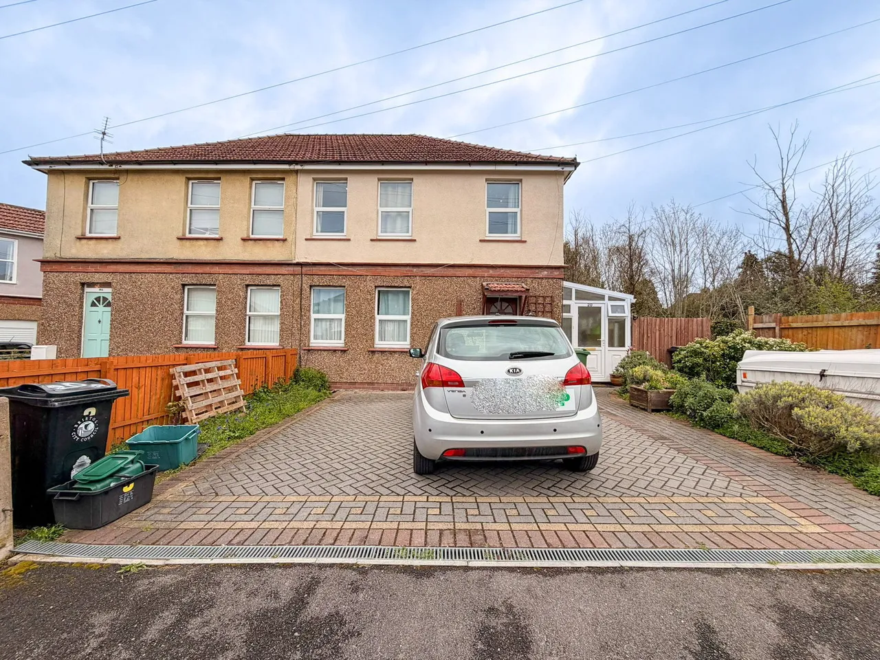 2 bed flat for sale, Thiery Road, Bristol, BS4