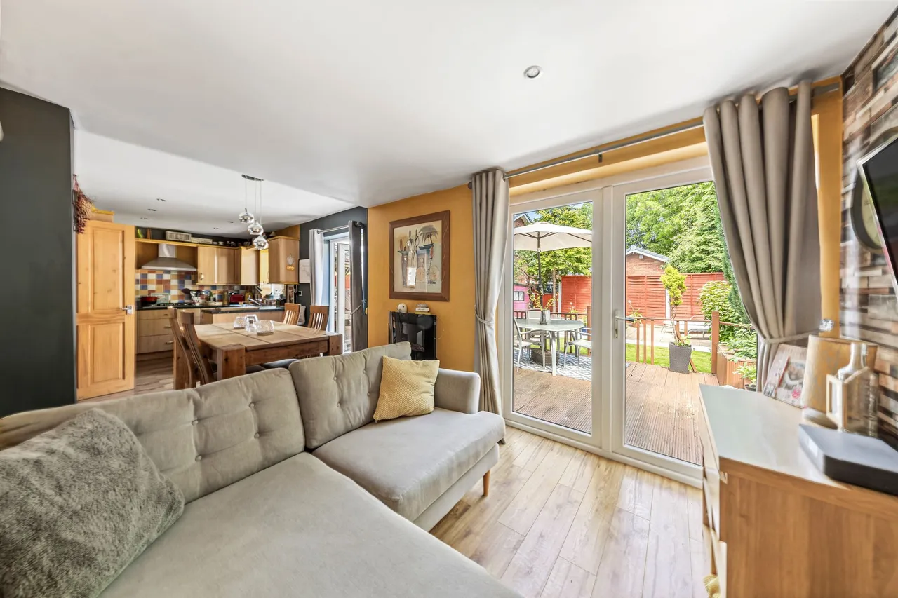 Stromness Close, Fearnhead, Warrington, Warrington, WA2 0TF, photo 4