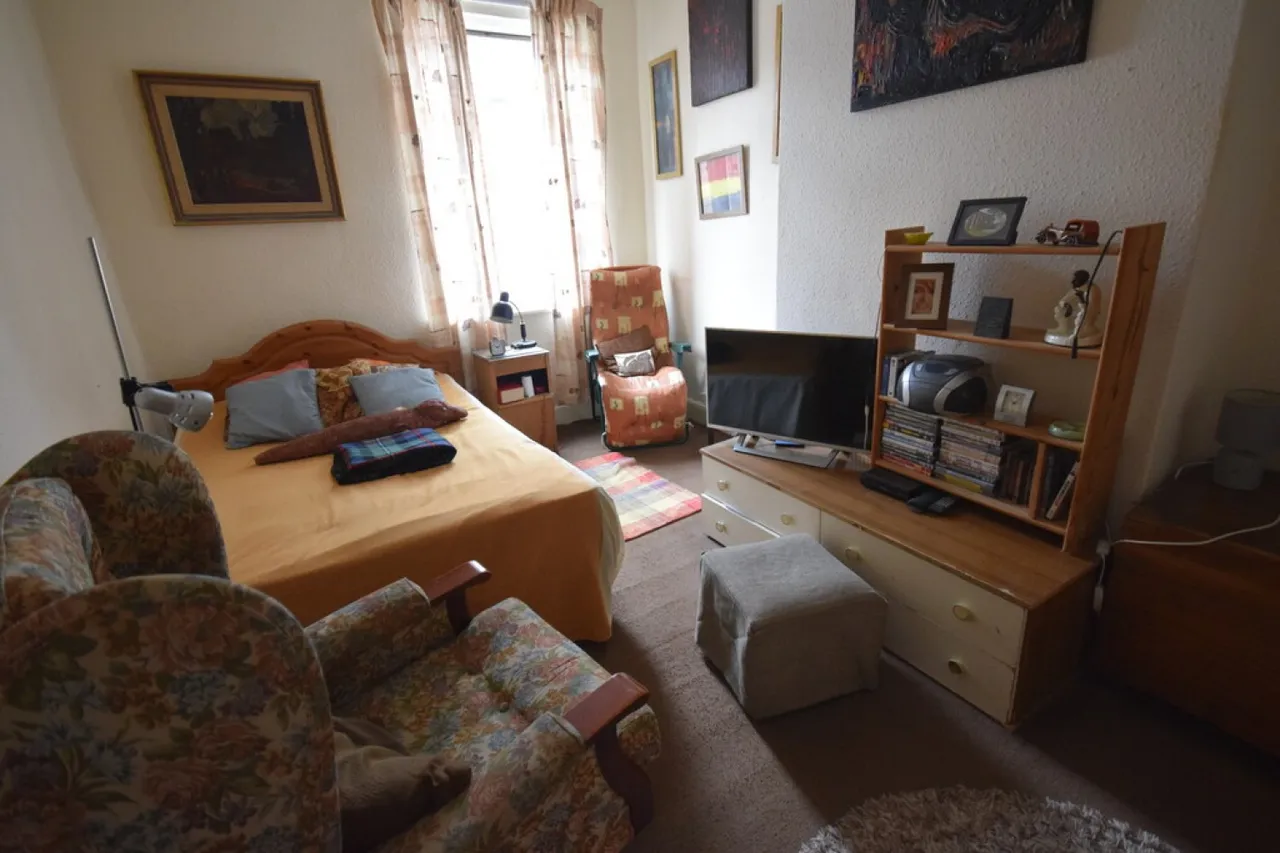 Westland Street, Penkhull, photo 6