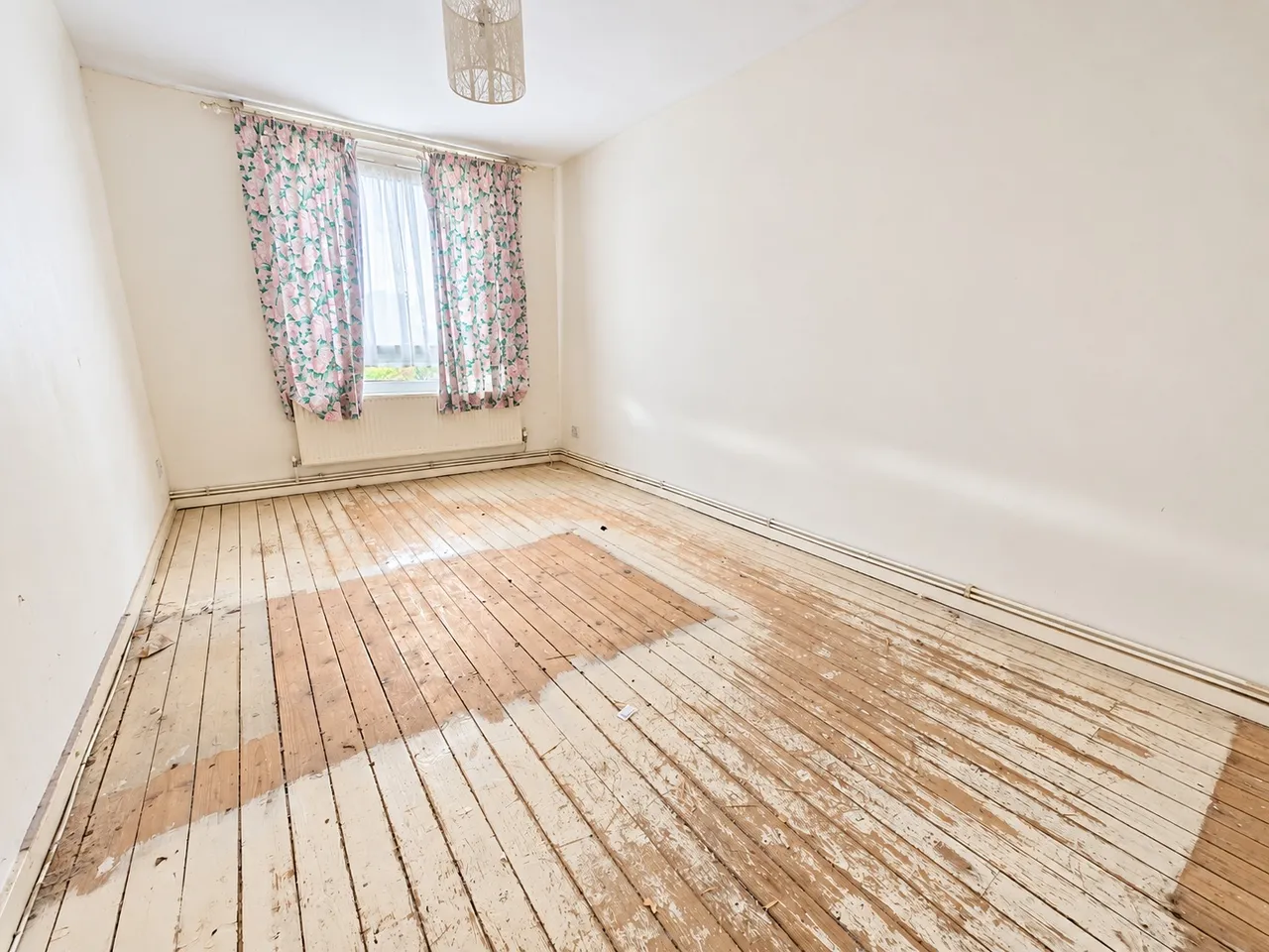 Erskine Crescent, London, N17, photo 9