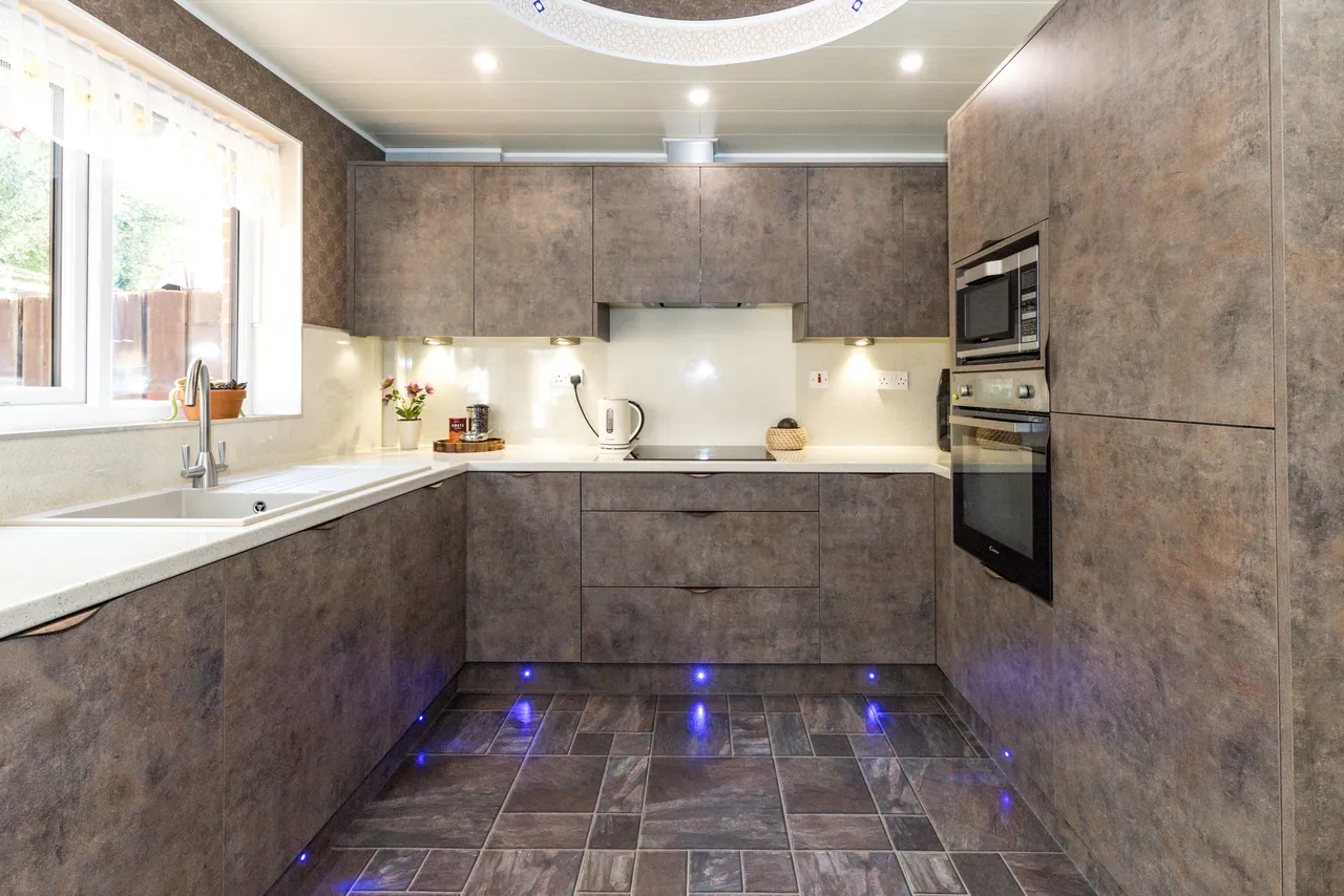 Hazeldene, Westhoughton, BL5, photo 8