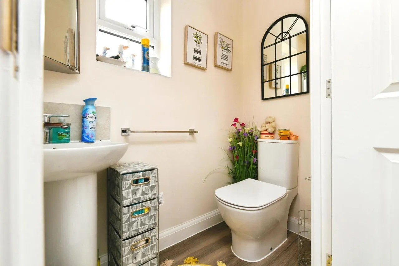 Endeavour Way, Burnham-on-Crouch, Essex, CM0, photo 5