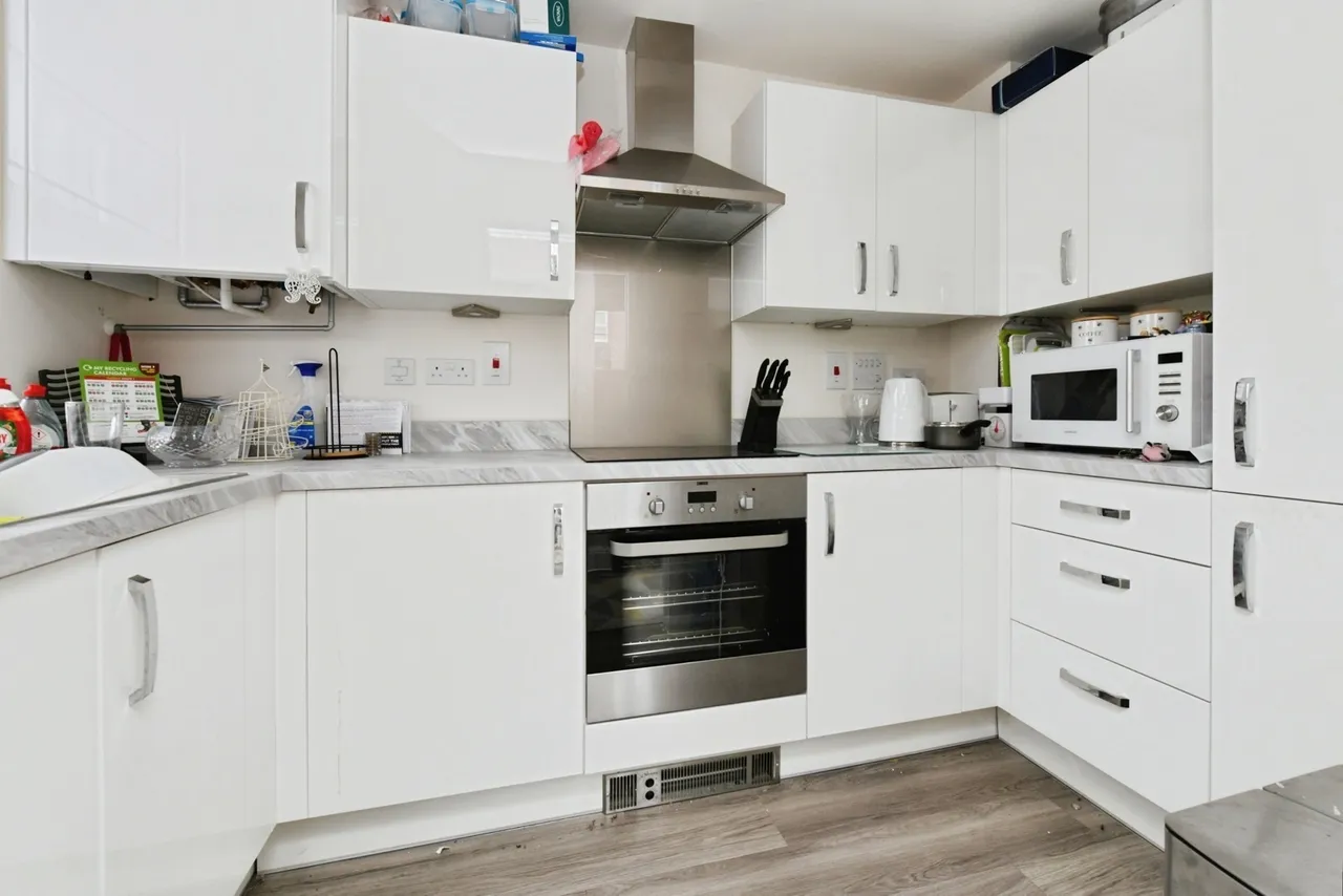 Endeavour Way, Burnham-on-Crouch, Essex, CM0, photo 2
