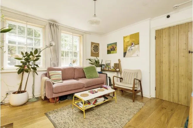 Portsmouth Road, Guildford, GU2, photo 5