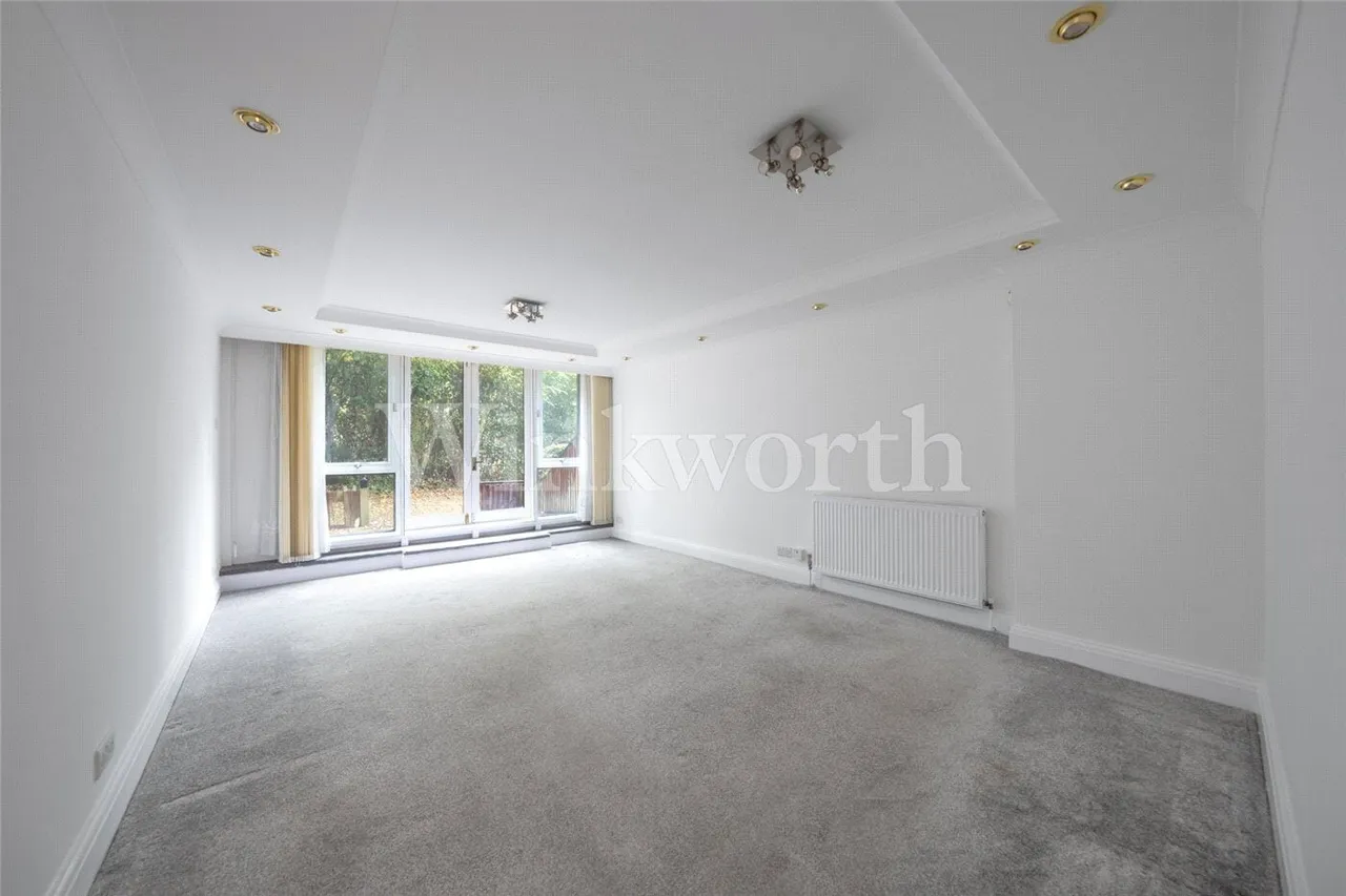 Chandos Way, London, NW11, photo 2