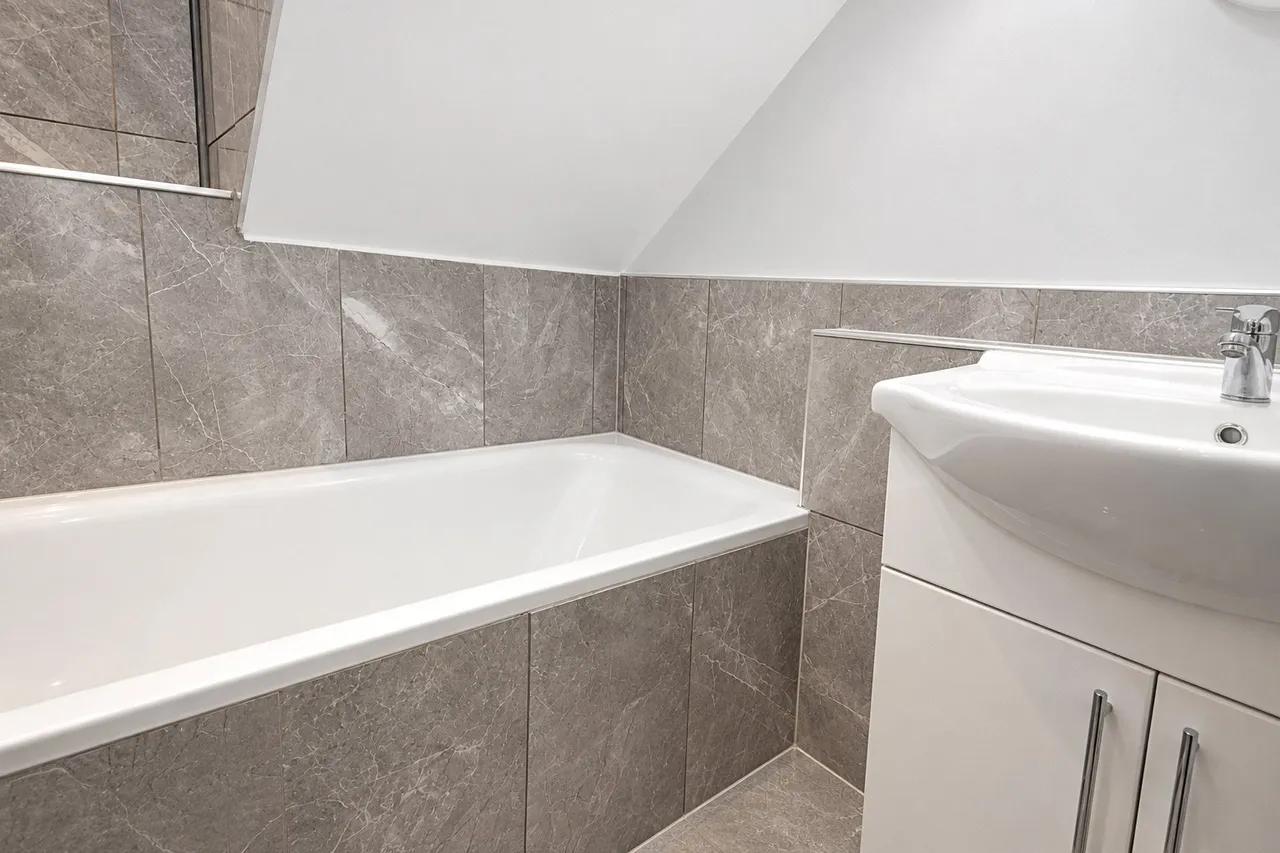 Woodside Green, London, SE25, photo 5