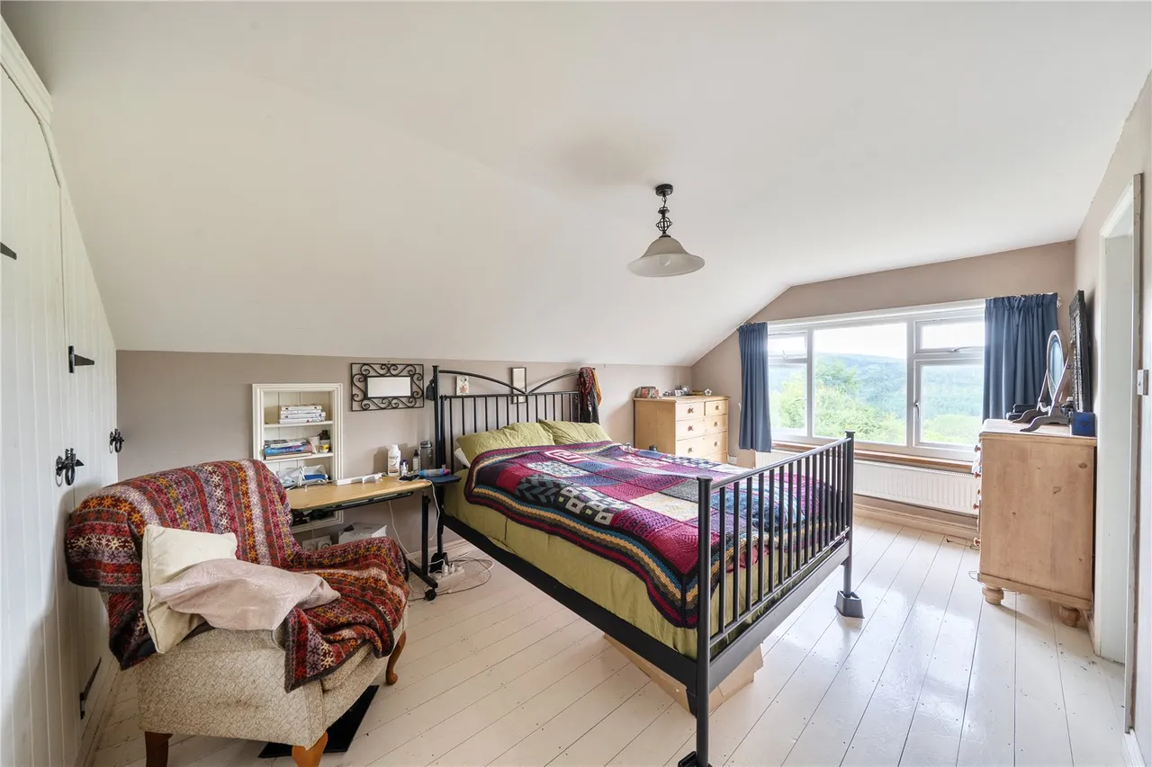 Llandovery, Carmarthenshire, SA20 0YR, photo 19