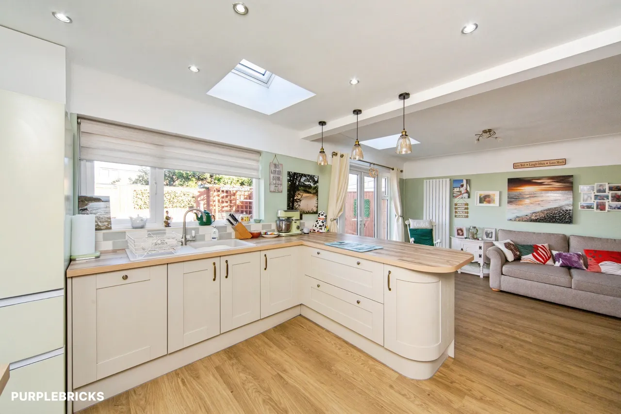Shaw Lane, Wirral, CH49, photo 10