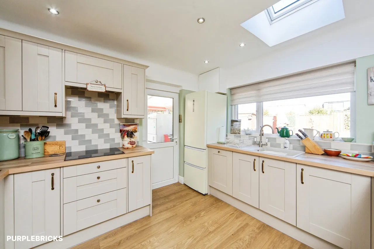 Shaw Lane, Wirral, CH49, photo 9