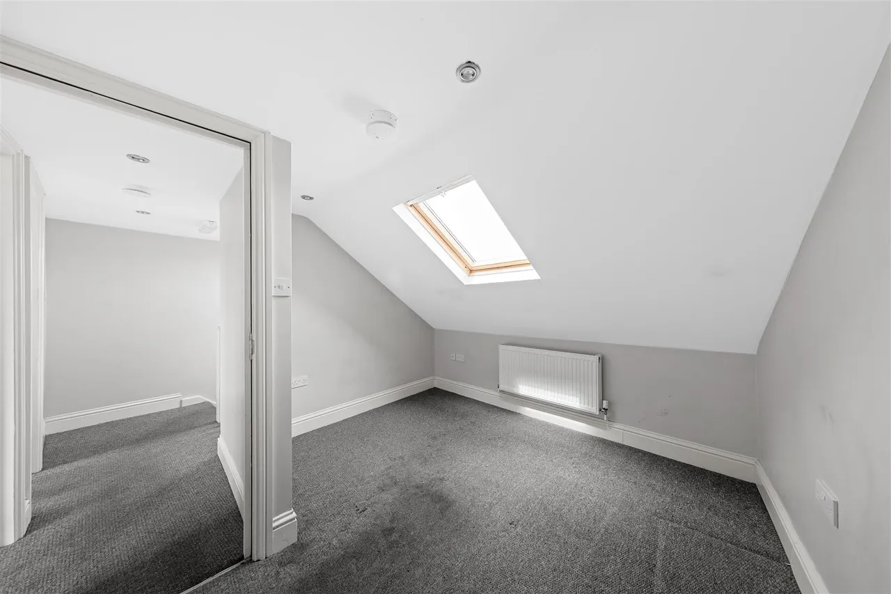 For SaleMitcham Lane, Streatham, photo 8