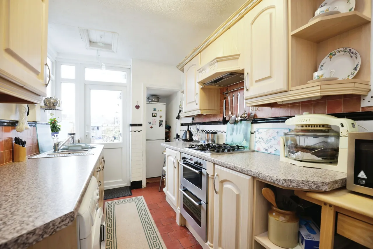 Keresley Road, Coventry, photo 5