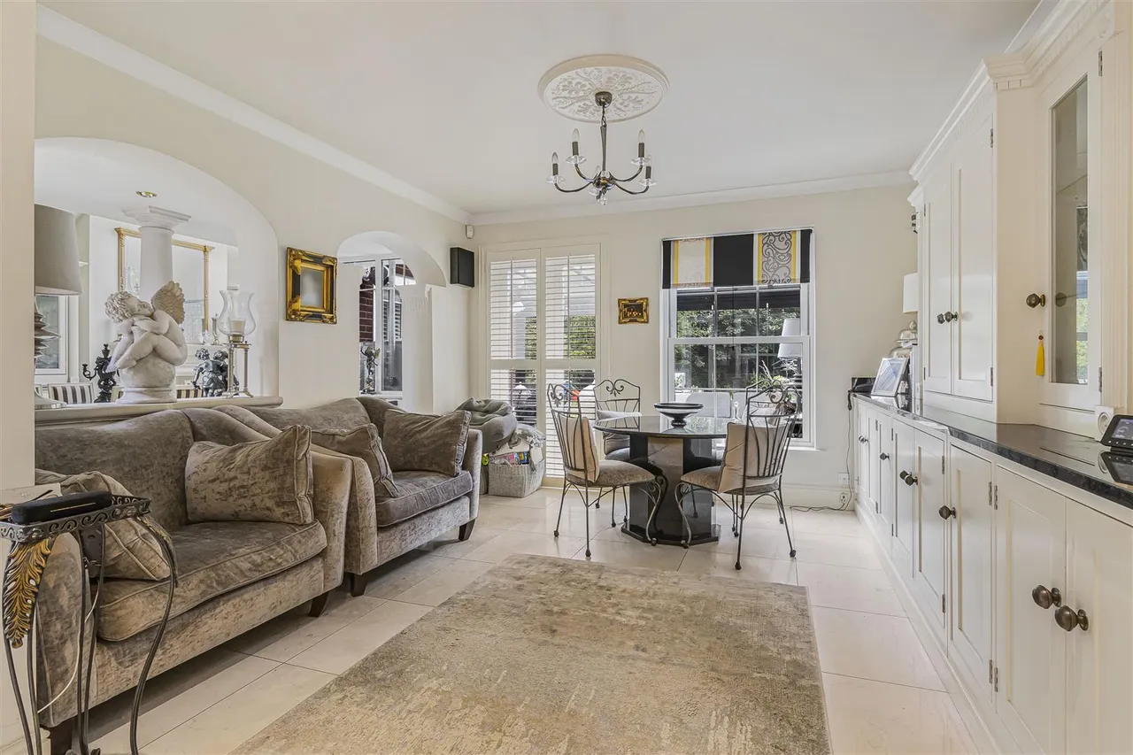 Catleys Walk, Sawston, CB22, photo 6