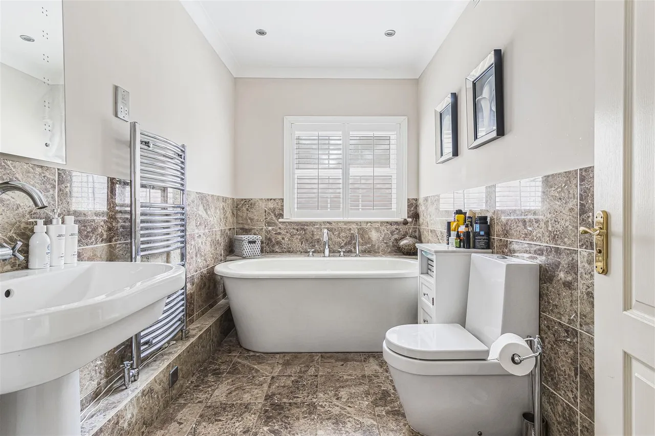 Catleys Walk, Sawston, CB22, photo 25