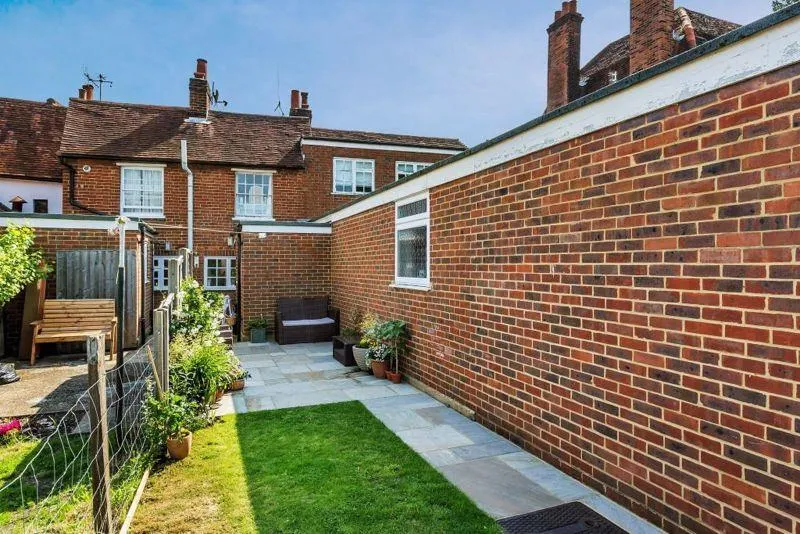 High Street, Great Bookham, KT23, photo 2