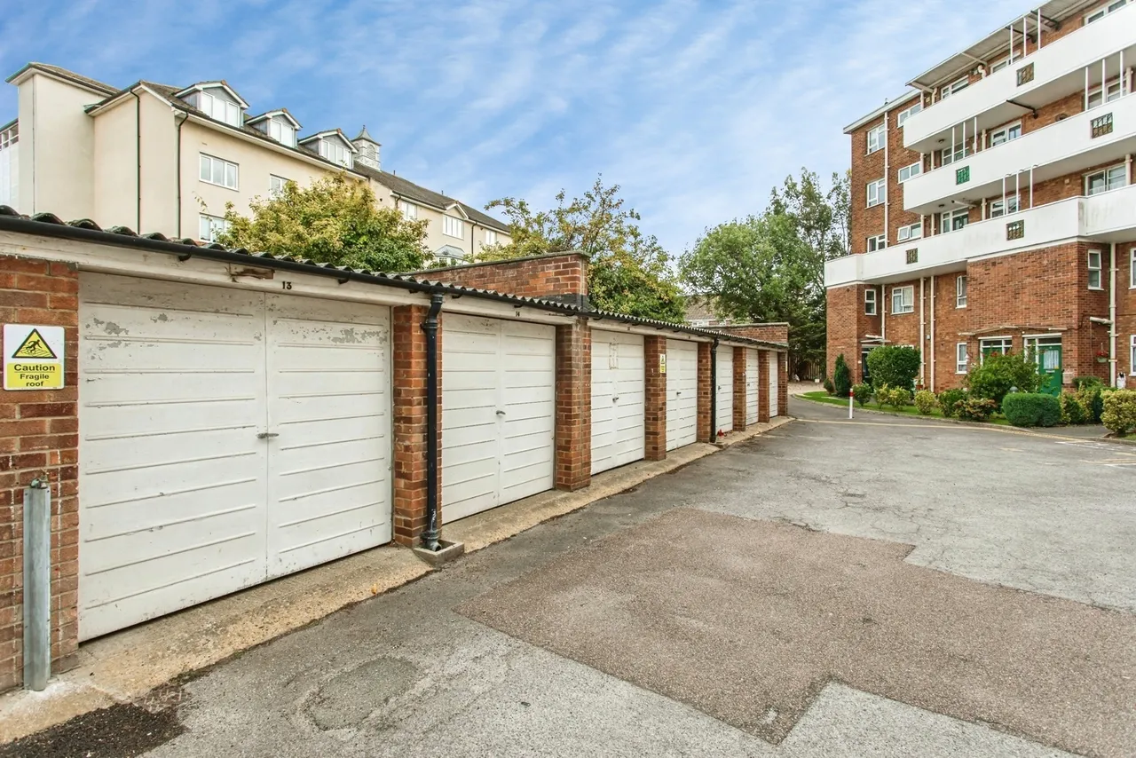 London Road, Westcliff-On-Sea, SS0, photo 12