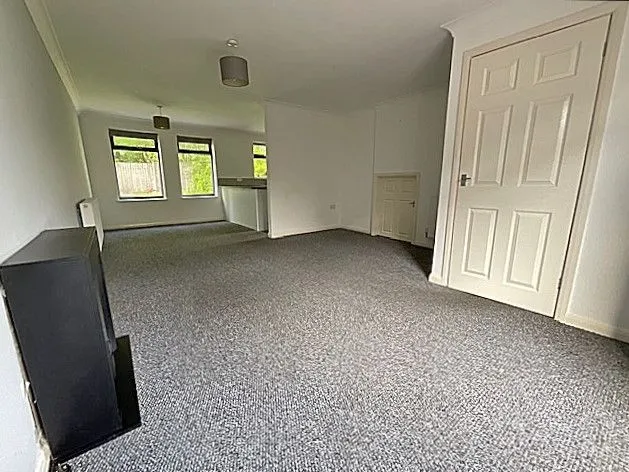 Heronswood Drive, Brierley Hill, DY5, photo 5