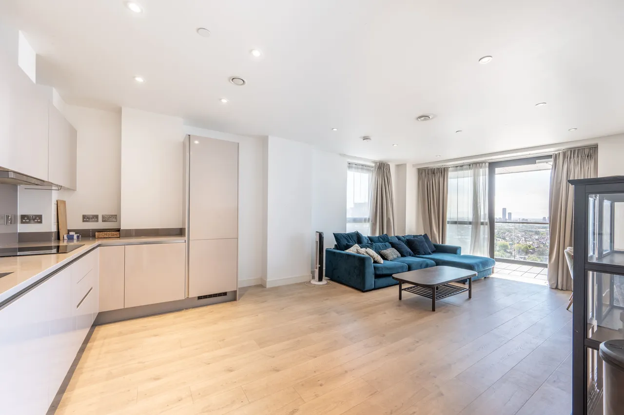 Flat 65, Williamson Heights, WEMBLEY, photo 6