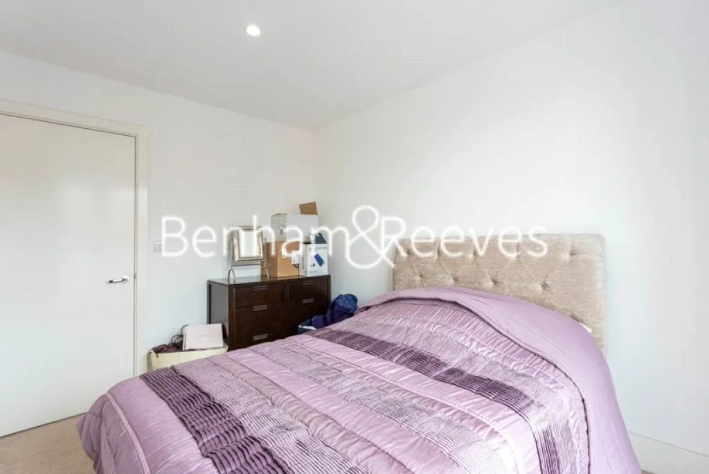 Street, Woolwich, SE18, photo 11