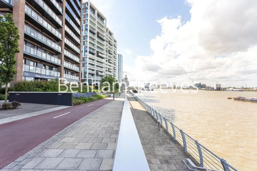Street, Woolwich, SE18, photo 14